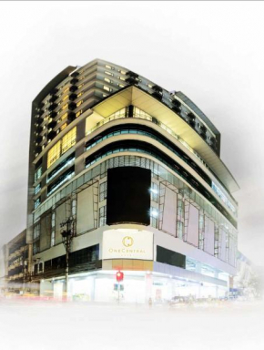 One Central Hotel & Suites - Multiple Use Hotel
